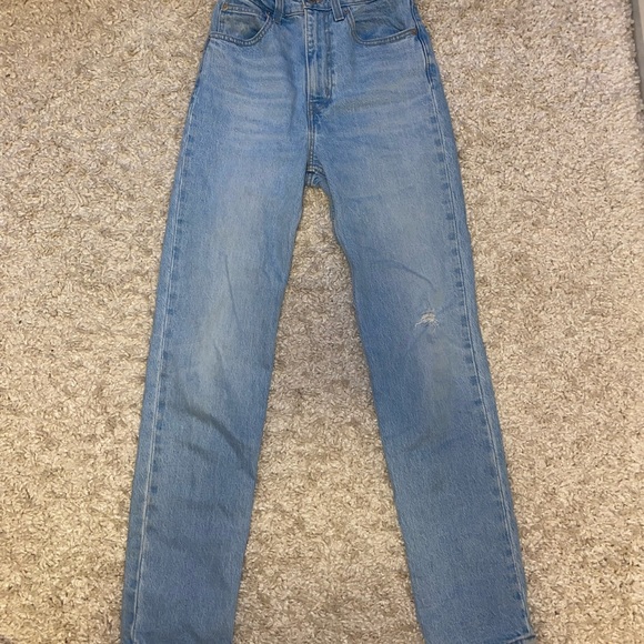70s high straight Jean Levi’s from aritzia - Picture 3 of 3
